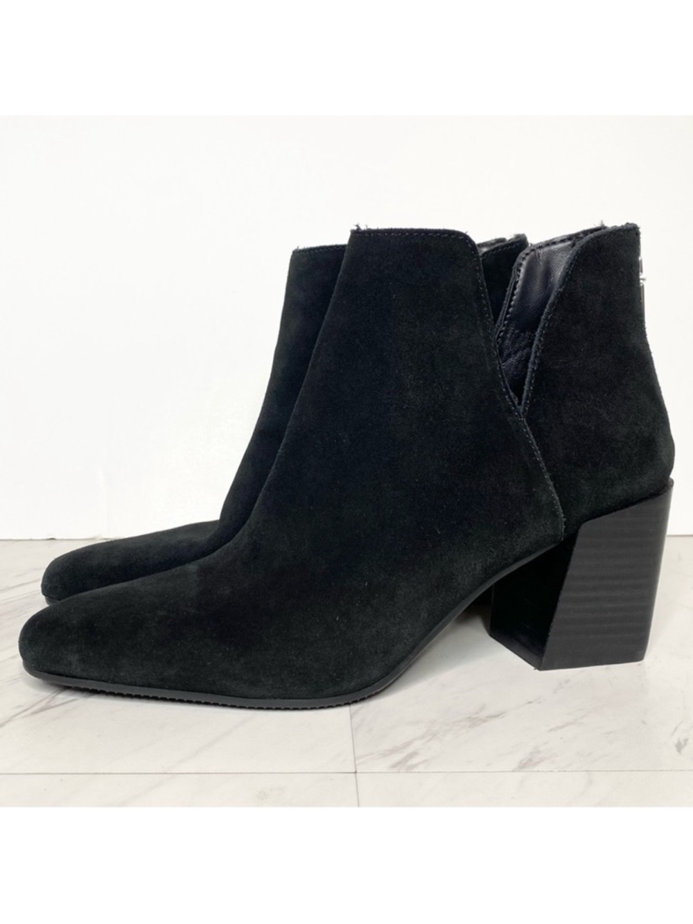 Blondo Stasia Black Suede Heeled Bootie 8M